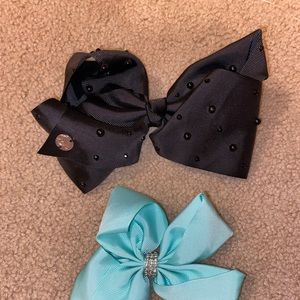 From about 2015 when her bows first got big! Still in amazing condition!!!